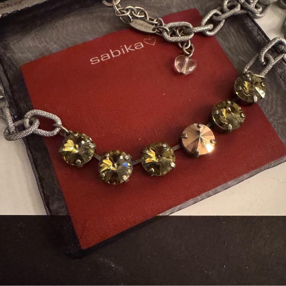 Sabika Necklace with Gold and Silver Accents
